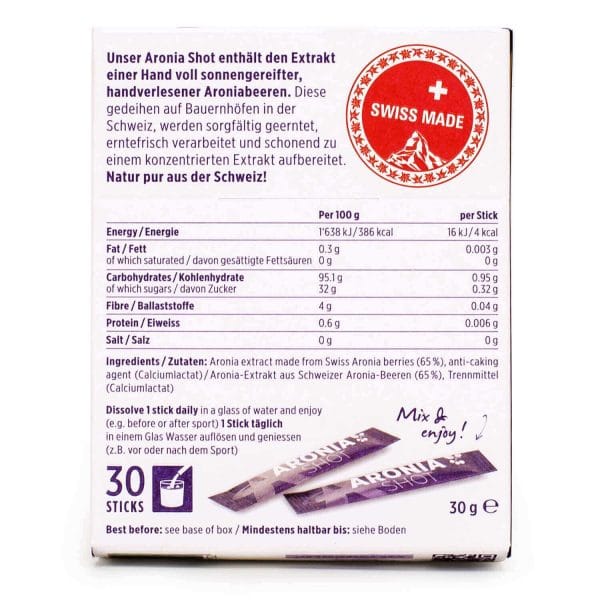 Aronia-shot-kaufen-30-online-schweiz-3 Auf der Rückseite der Aronia Shot-Packung steht „Swiss Made“, mit Nährwertangaben, deutscher Beschreibung, Symbolen und zwei Stick-Beutel-Abbildungen. Ideal für alle, die Aronia Shot kaufen möchten – enthält 30 Sticks (insgesamt 30 g).