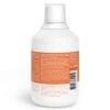 Eine weiße Plastikflasche mit orangefarbenem Etikett zeigt Nährwertangaben, Zutaten, Barcode und Dosierungsanweisungen für ein Vitamin-C-Präparat. Der versiegelte Verschluss sorgt für Frische und der ausführliche Etikettentext ist gut lesbar.